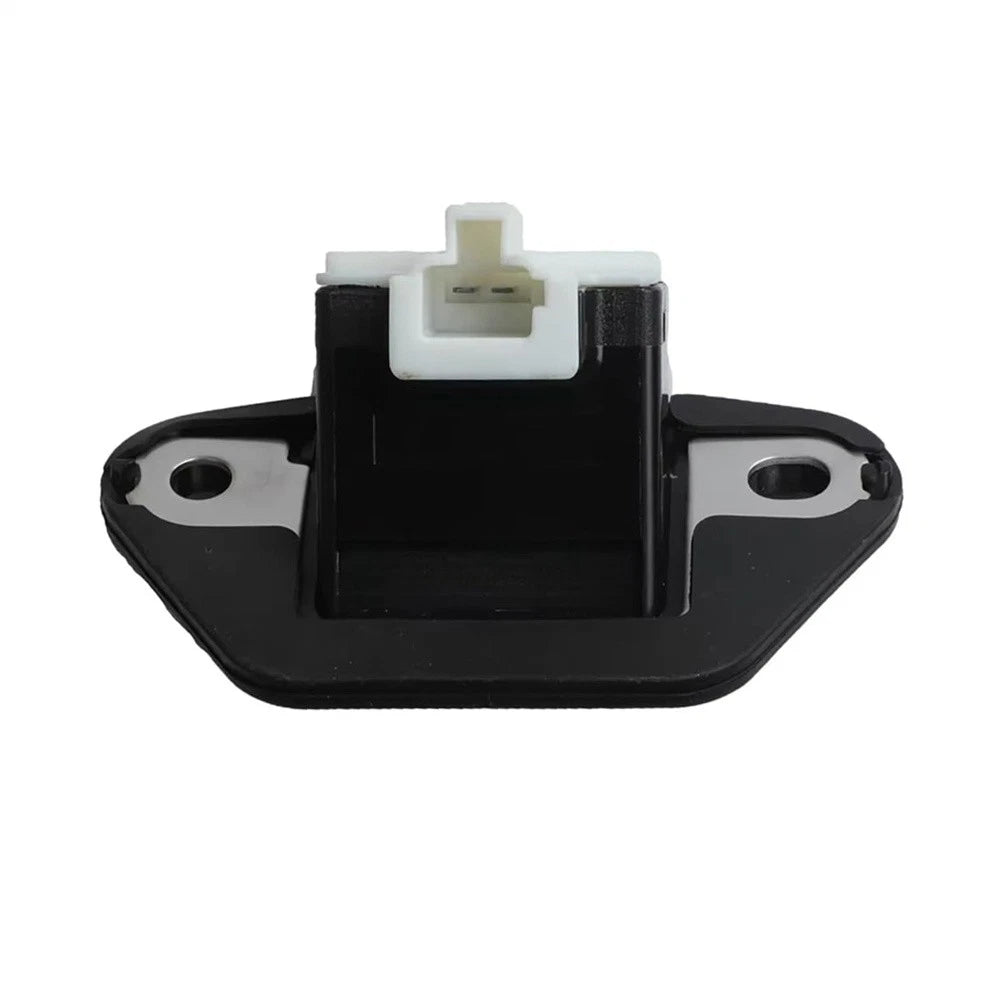 Trunk Lid Release Switch Button 84945-33020 8494533020 For Lexus ES300H 2013-18