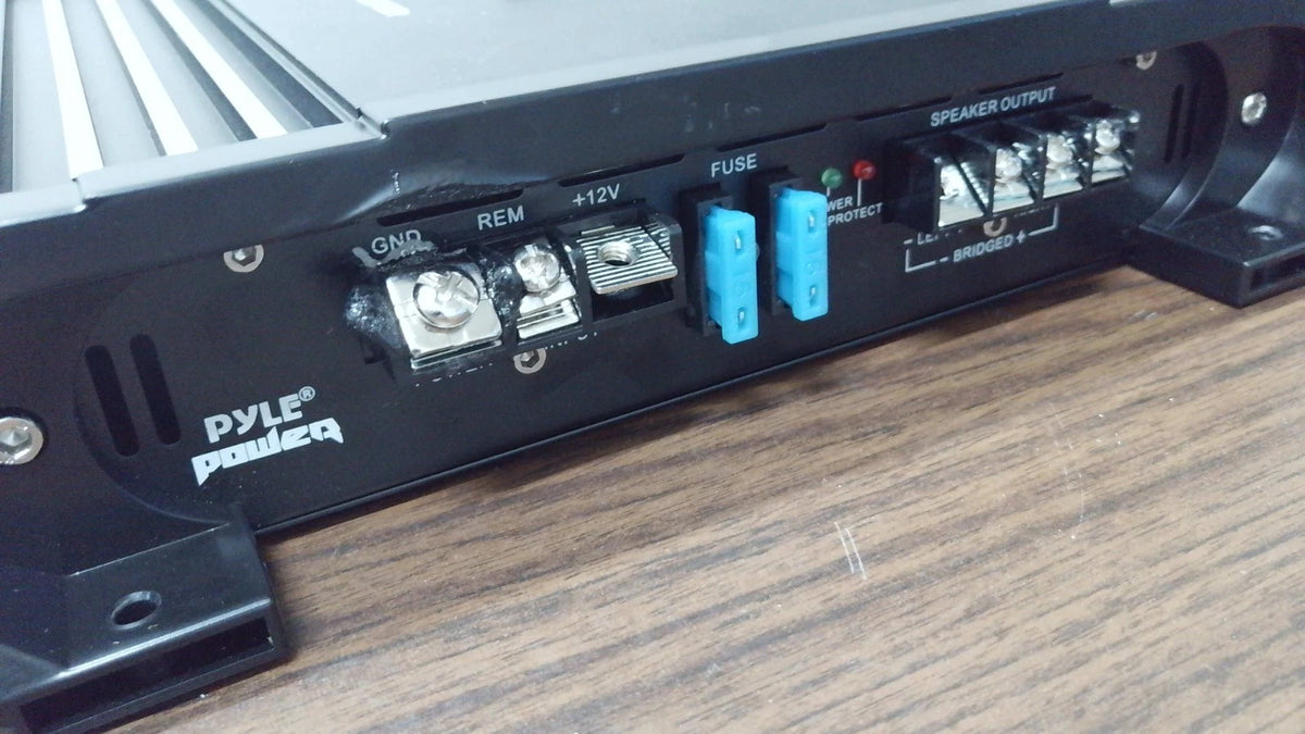 Pyle PLA2378 2000 Watt Car Amplifier for (ASIS - For Parts)