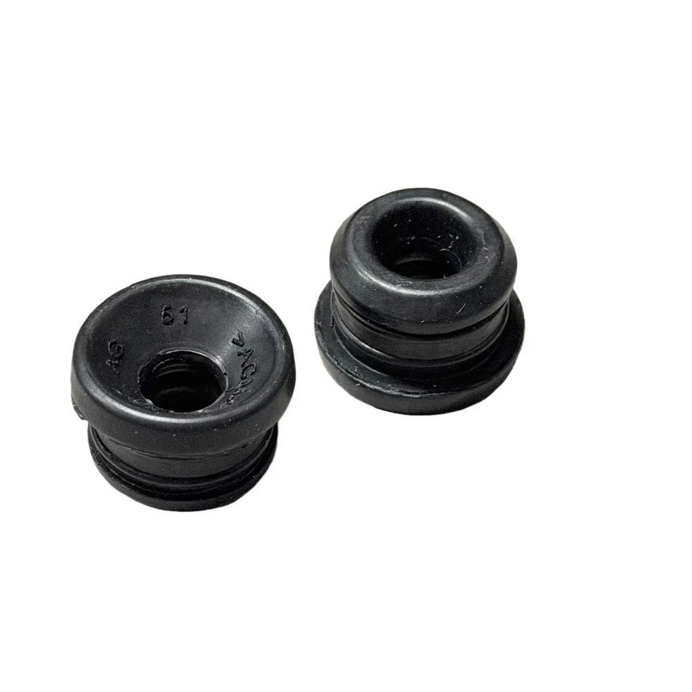 2Pcs Black Fuel Injector Cover for Skoda Golf (2003–2006)