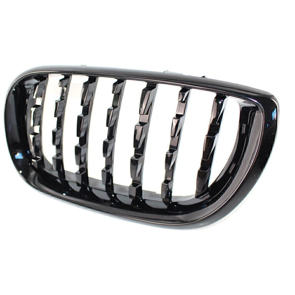 Front Bumper Grille for BMW E46 4D (2002–2005) Gloss Black Diamond Style