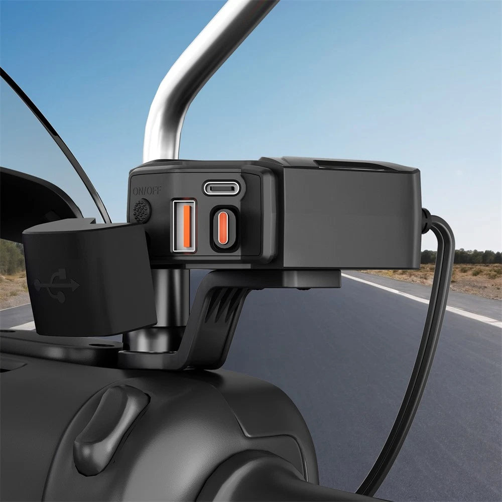 12V Motorcycle USB Charger Socket PD 30W Fast Charging Type C Retractable Cable