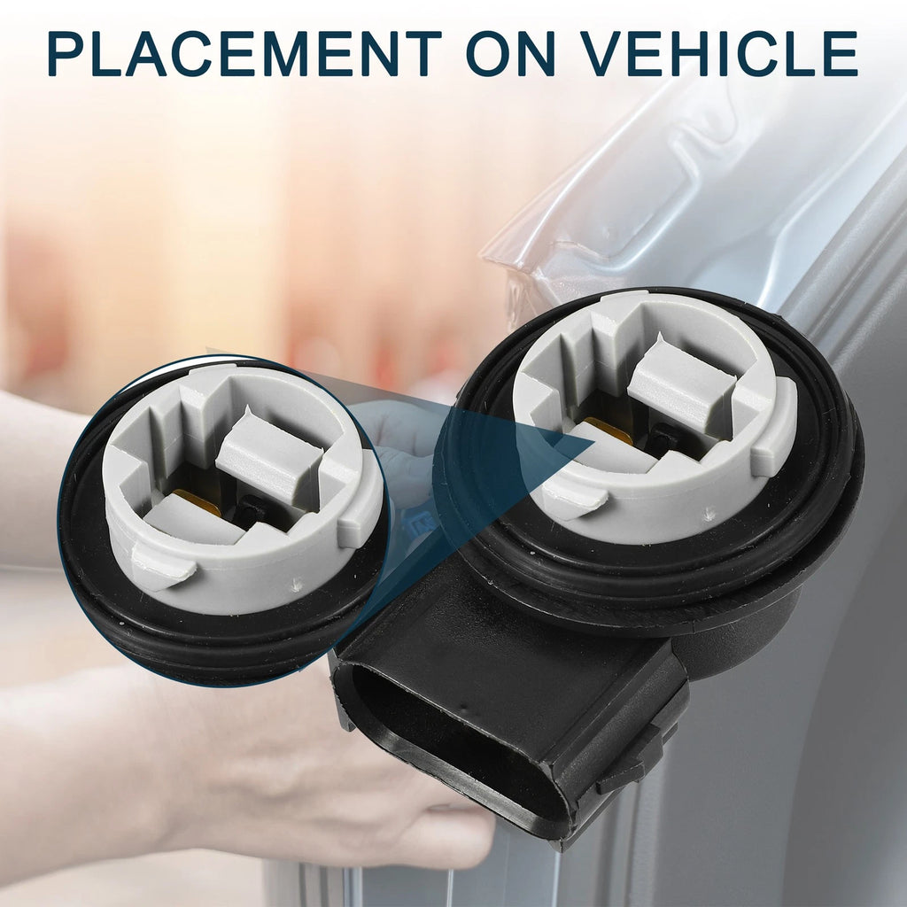 Turn Signal Tail Light Socket for Ford Focus (2003–2007) 3 Pins 2U5Z13411BB