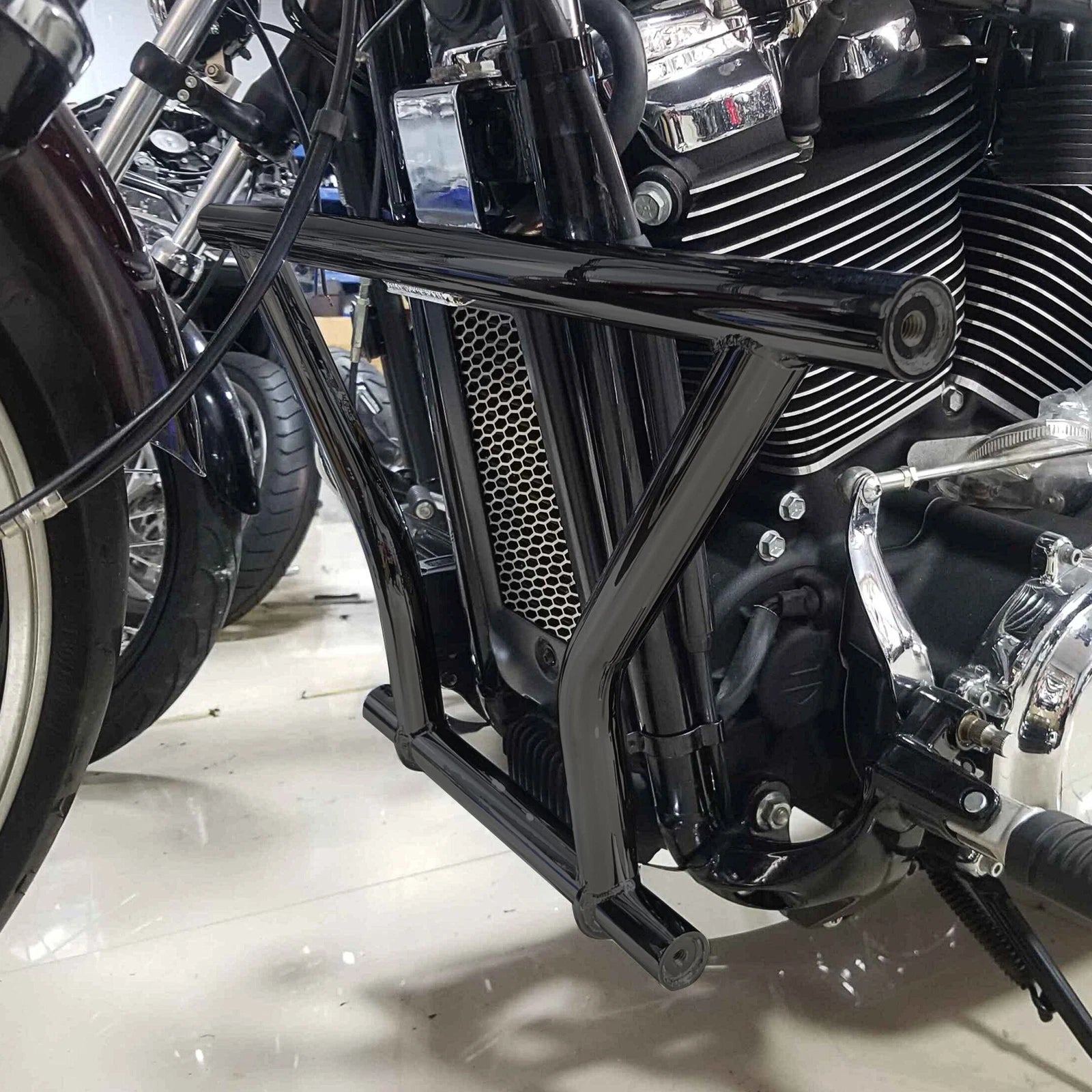 Matte Black Engine Guard Crash Bar for Harley Softail (2018–2024)