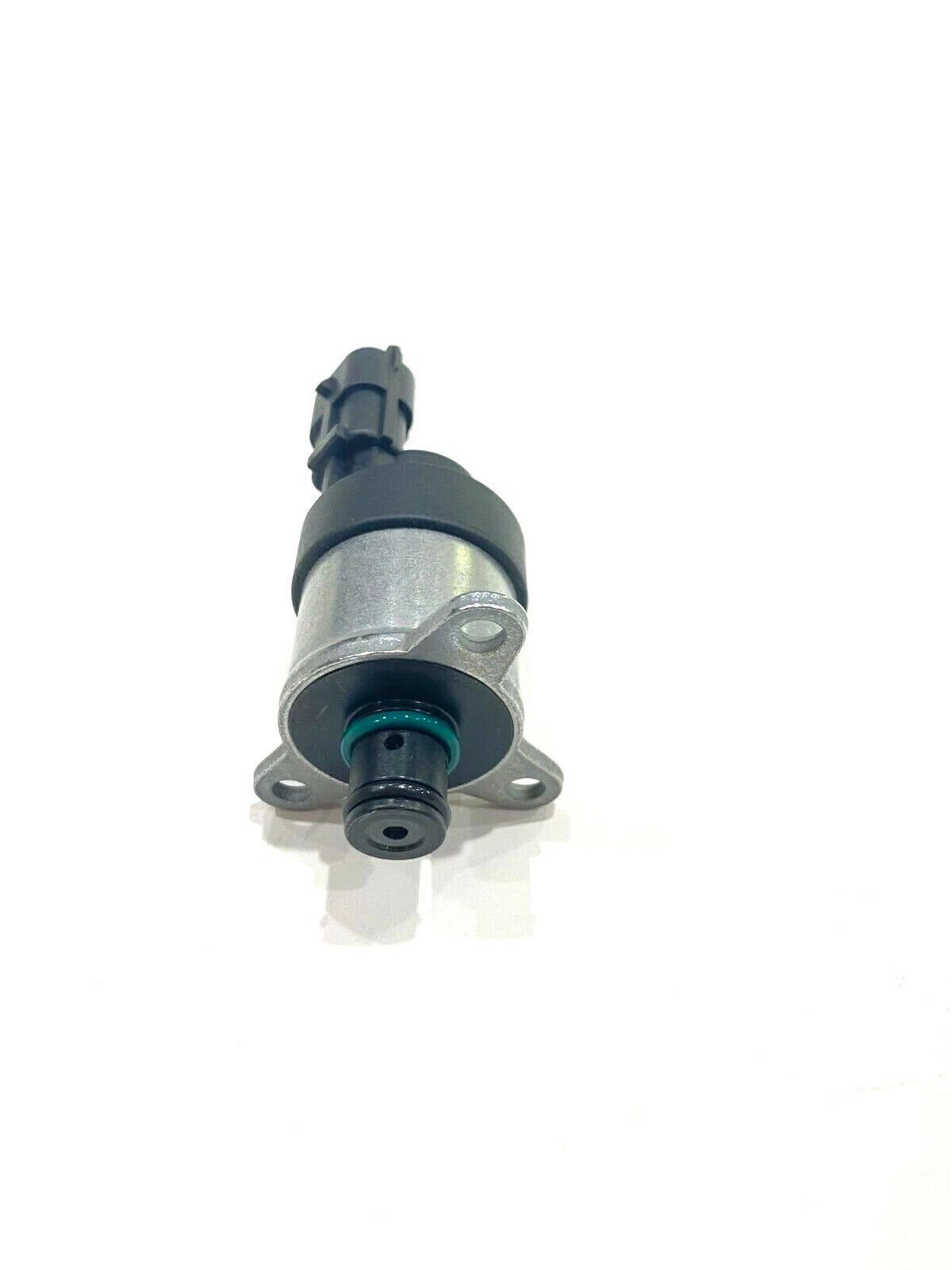 Fuel Injection Pressure Regulator Metering Valve for Dodge Ram 2500 (2003–2012)