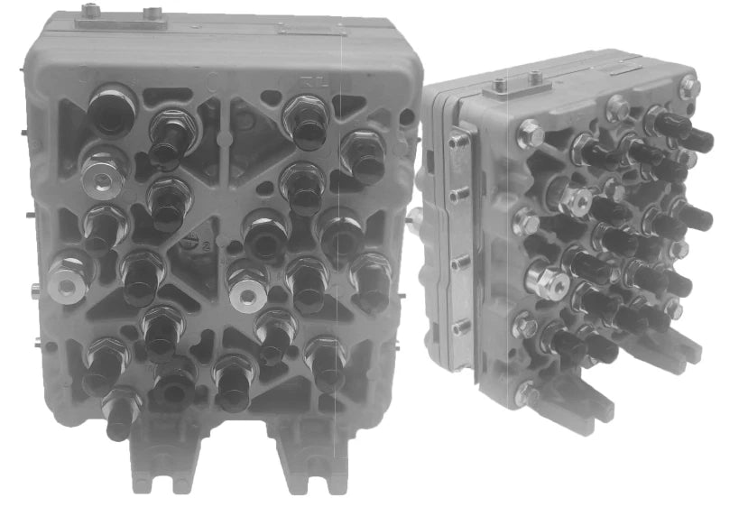 Shuttle Valve for John Deere 2054, 2554 Logger, 210CW (4486321)