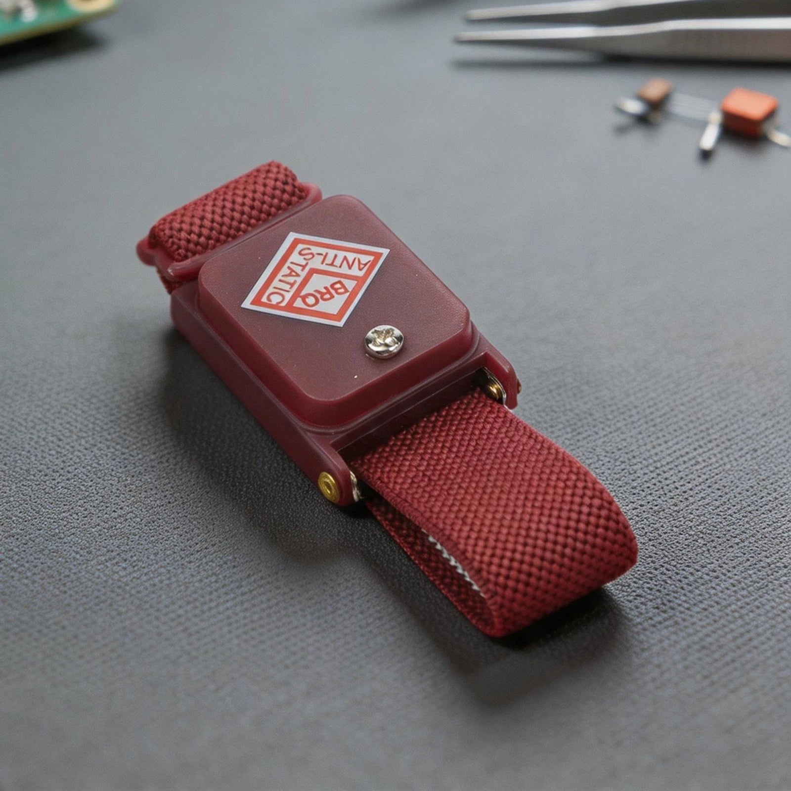 Grounding Discharge Wrist Strap for ESD Damage Prevention