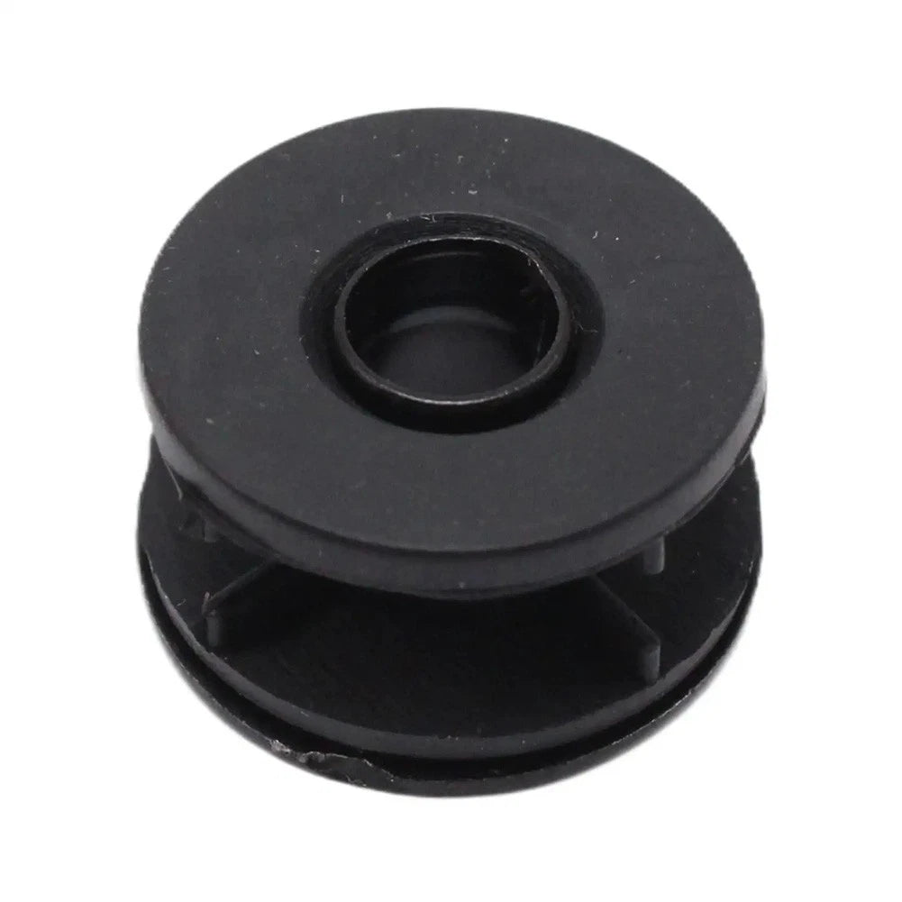 Radiator Upper Top Mount with Rubber for Nissan Patrol Y60 (1987–1997)