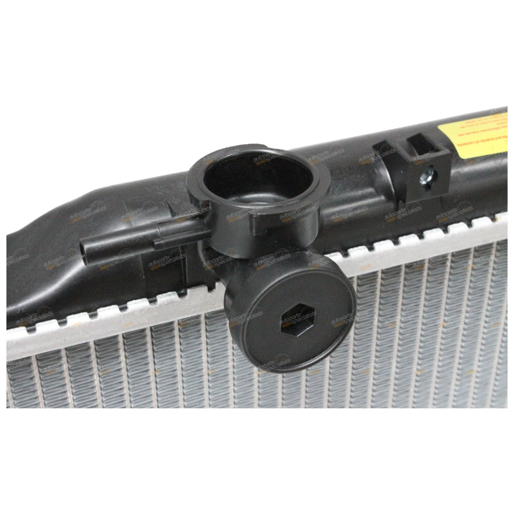 Radiator + Upper & Lower Hose Kit for Mazda B2600 UN (1999–2006)