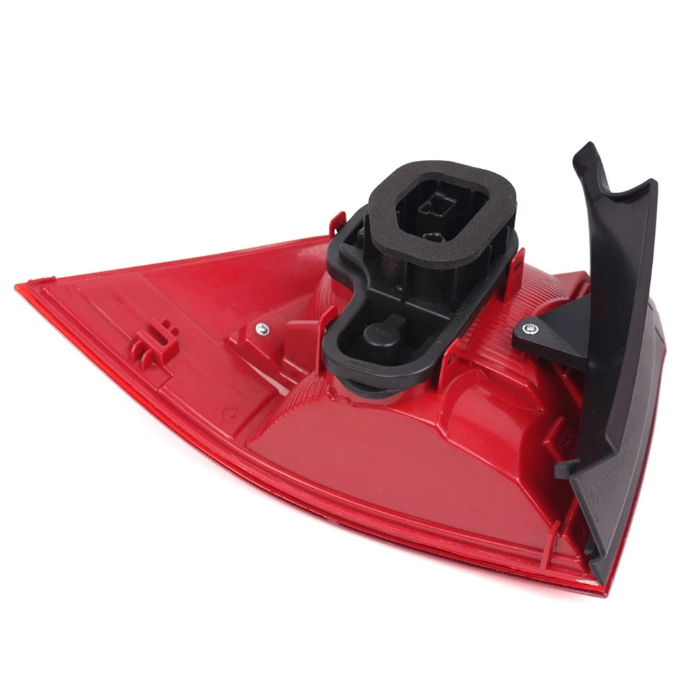 Rear Outer Tail Light Brake Stop Warning Light For VW Touareg 7P 2010-18