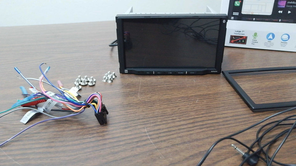 Dual DCPA701-4 7" Double DIN Touchscreen Receiver for (USED)