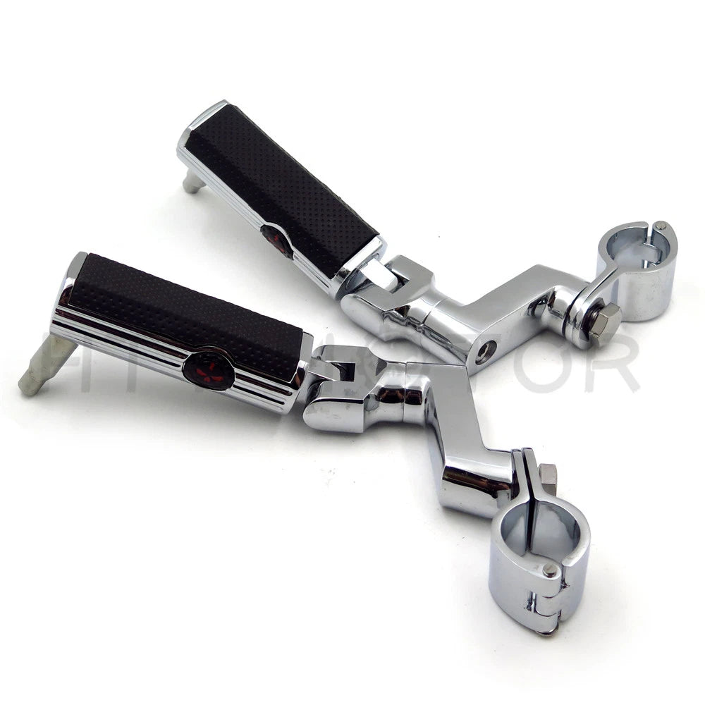 Skull Foot Pegs Chrome for Harley-Davidson Softail (2000–2023)