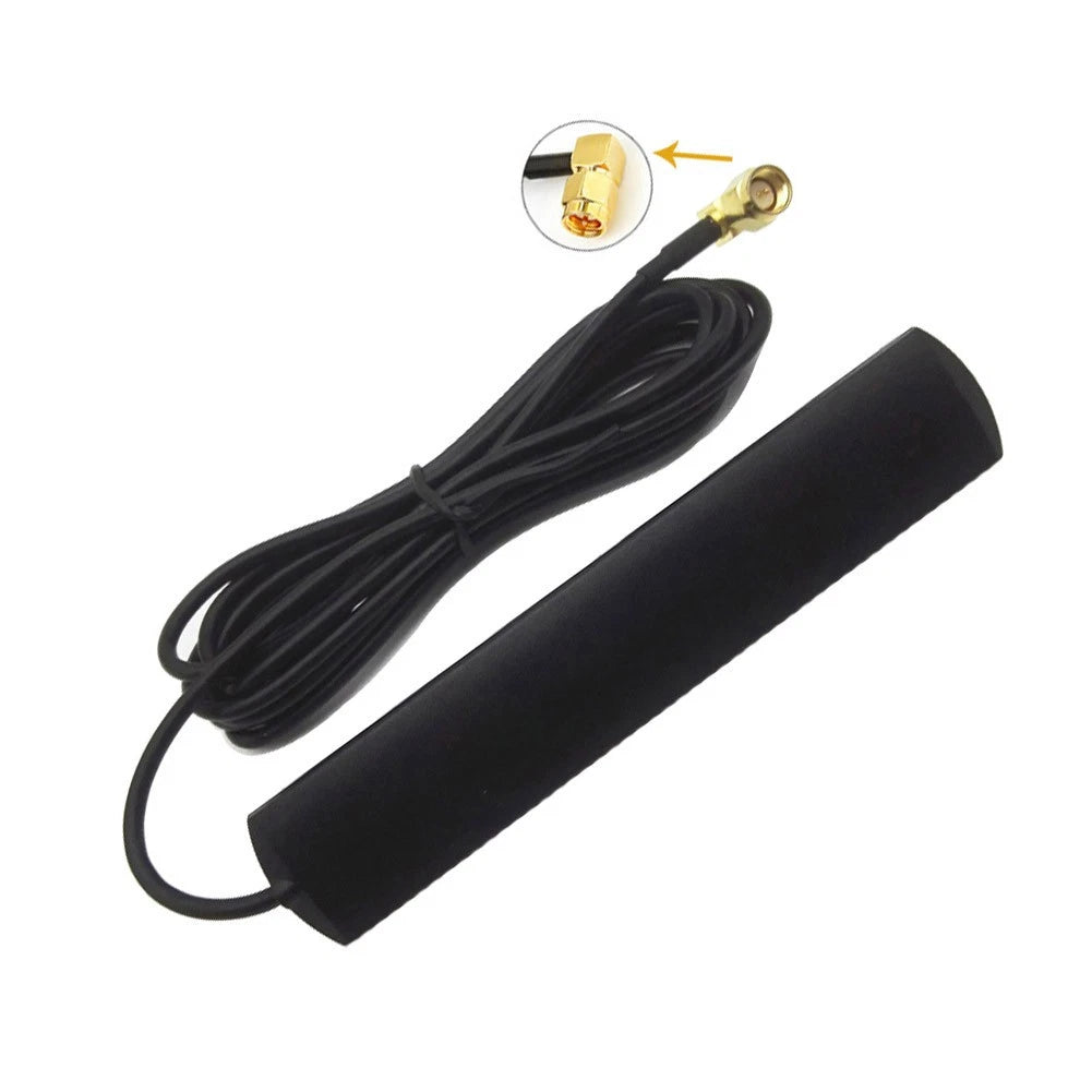 Car Radio Antenna for Mobile Communication on Smooth Metal Surfaces