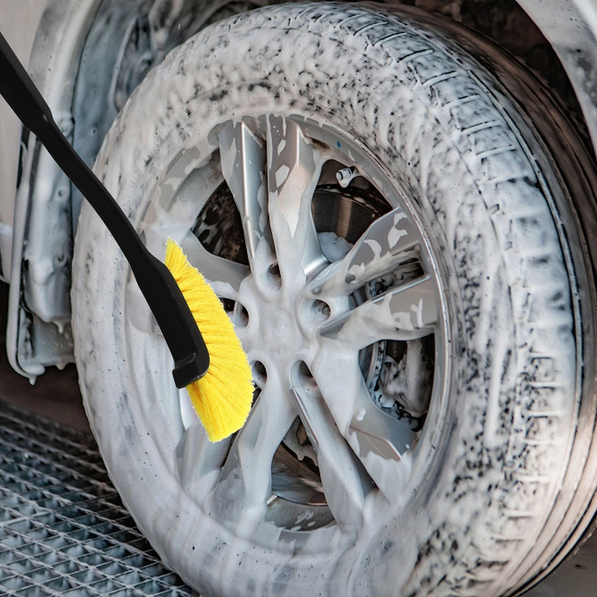 Car Wheel Brush for Effortless Grip and Control