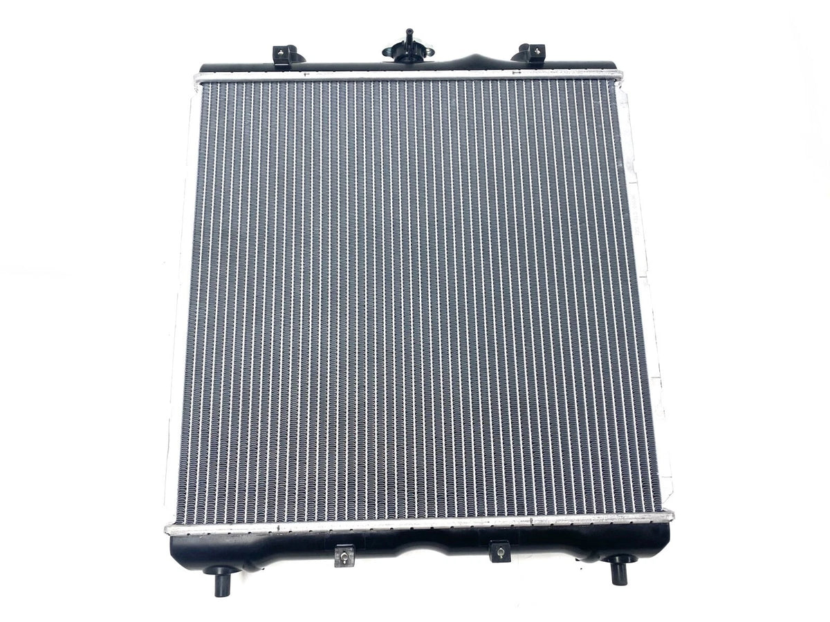Radiator for Kubota M8540 M8560 M9540 M9960 (3C081-17100)