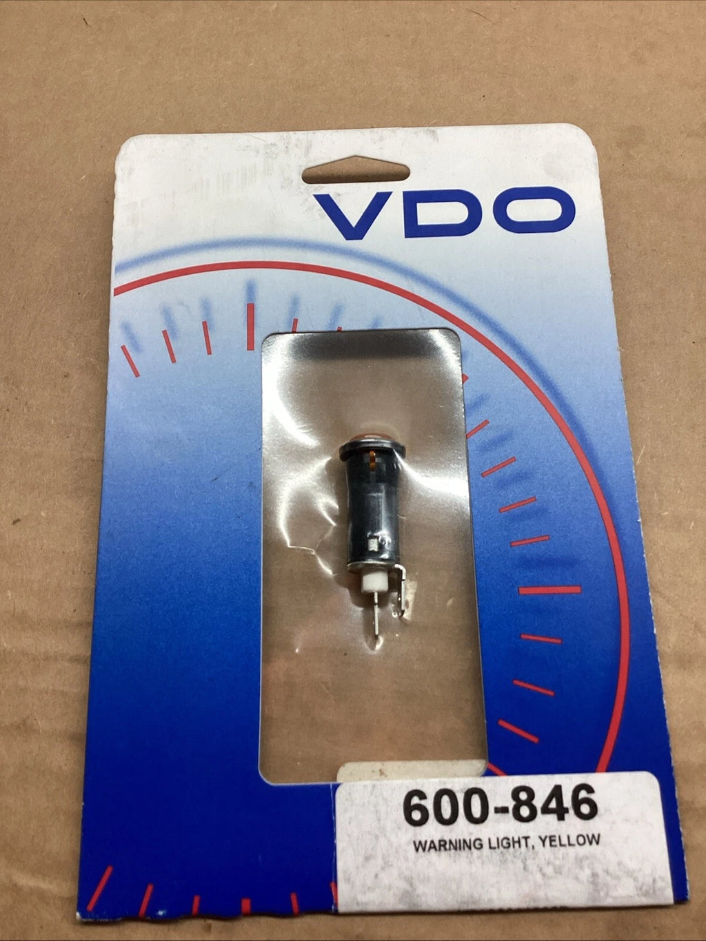 VDO 600-846 Yellow Snap In Panel Mount Warning Light 12V for Universal (N/A)
