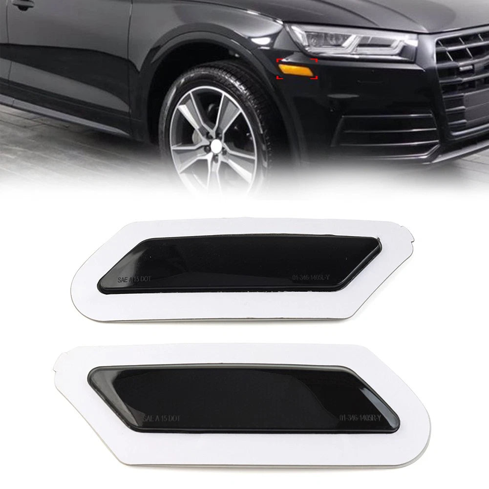 Front Bumper Reflector Indicator Turn Signal Light for Audi Q5 SQ5 (2018–2020)