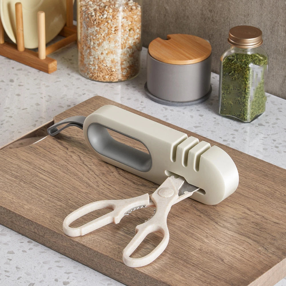 Non-Slip Sharpening Device for Home Cooks