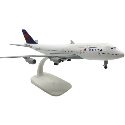 Delta B747 Alloy Model Aircraft Souvenir Display (1:300 Scale)