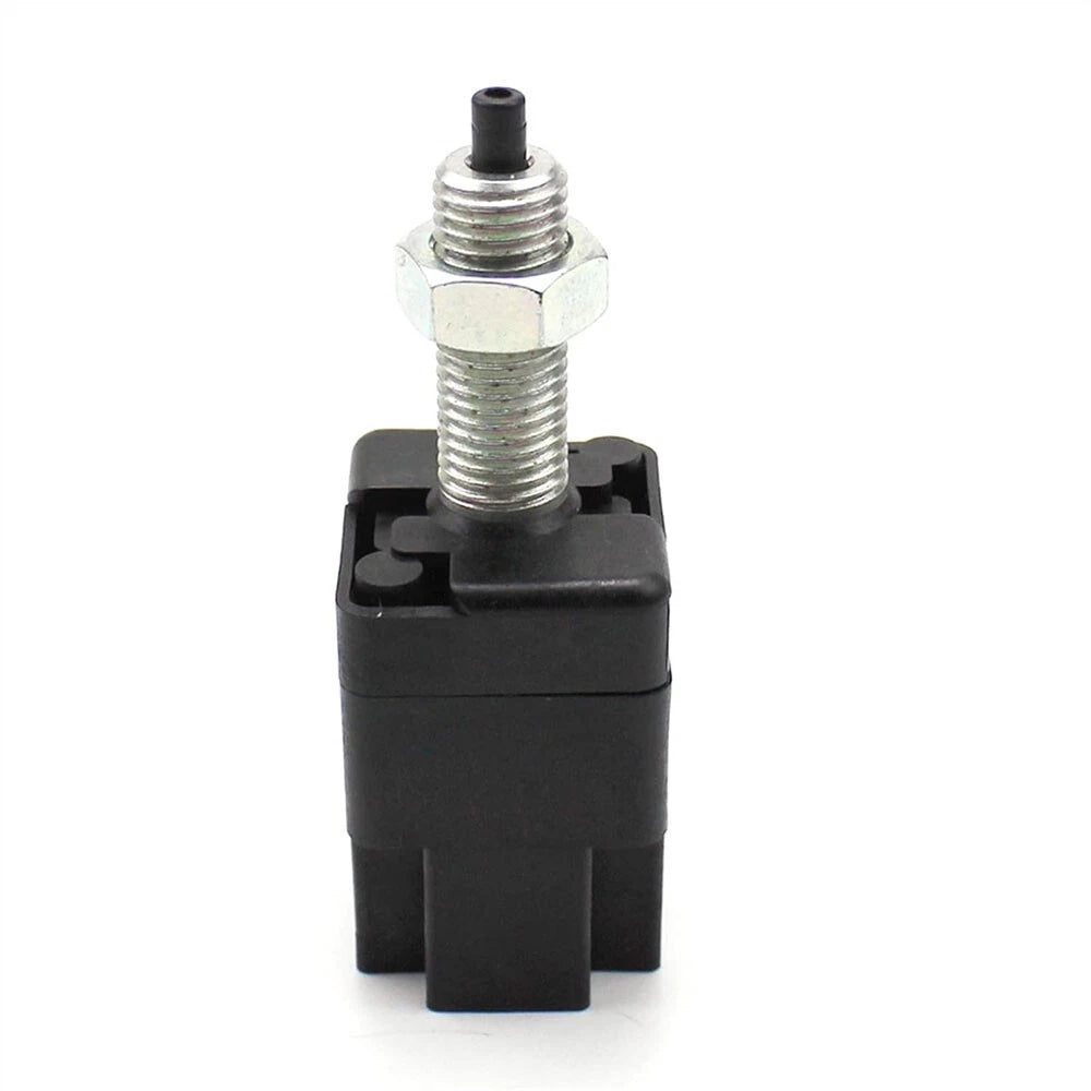 Stoplight Switch 83370AA001 for Subaru Legacy Forester Impreza (1990–2014)