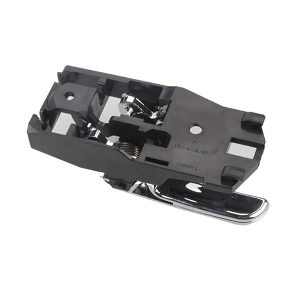 Right Interior Door Handle A21-6105120 for Chery A5 (2006–2009)