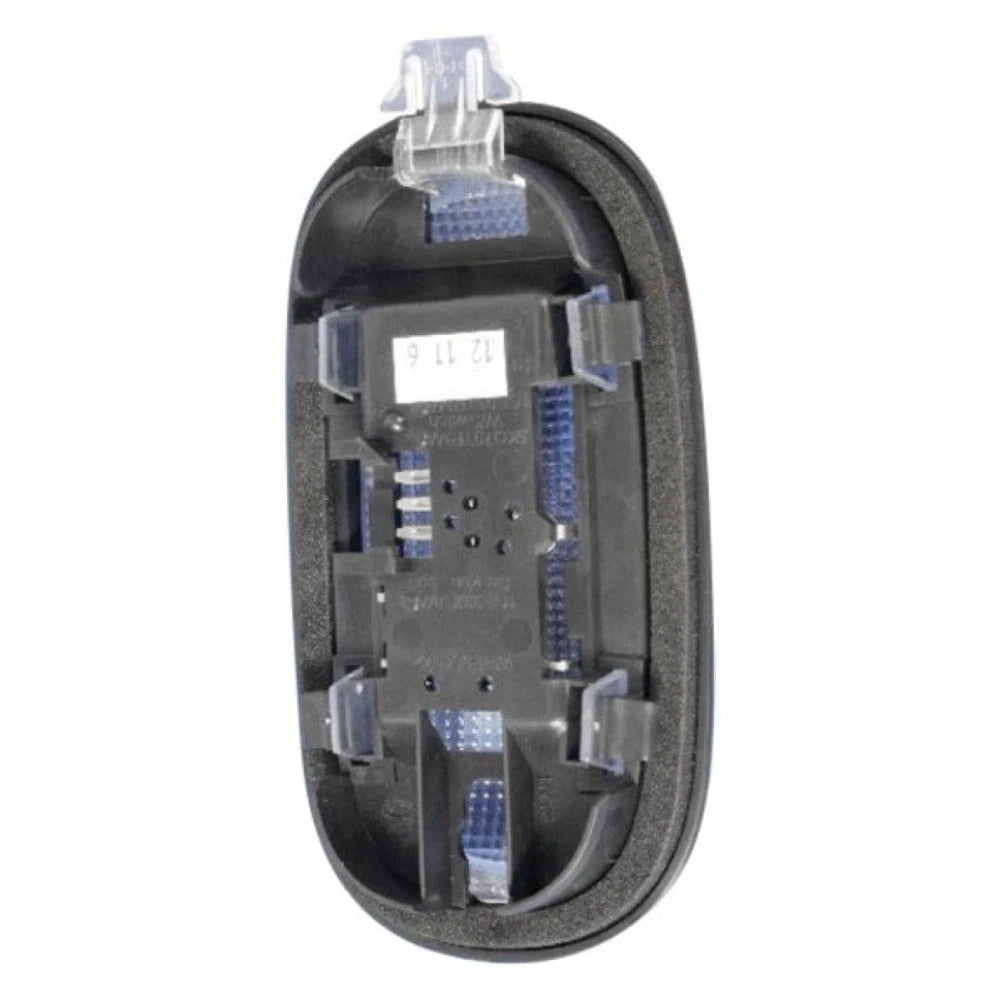 Front Dome Light in Speaker Housing for Jeep Wrangler (2007–2008)