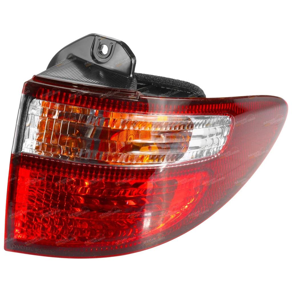 RH Tail Light for Toyota Tarago ACR30 (2000–2003)