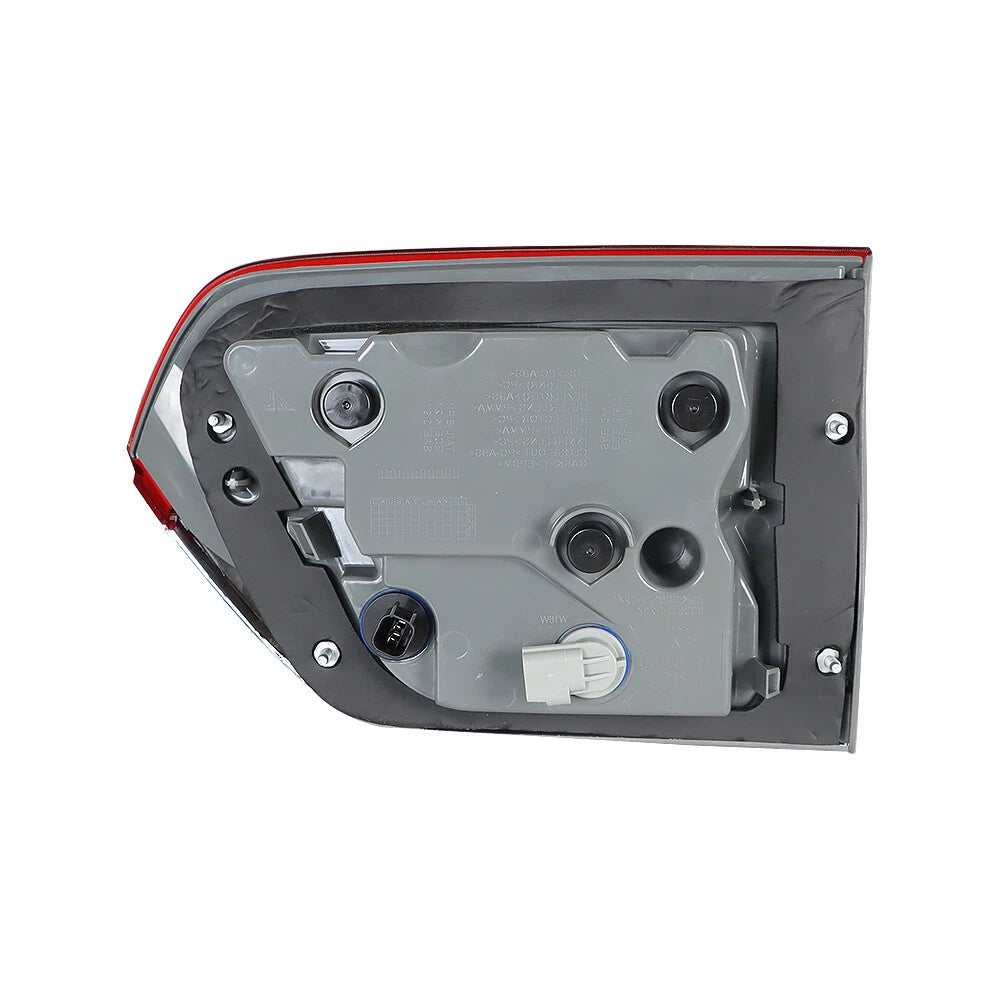 Driver Side Halogen Red Brake Tail Light for Jeep Grand Cherokee (2014–2020)