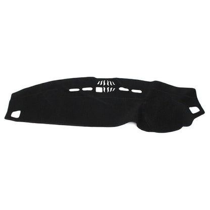 Dash Mat for Land Rover LR3 Range Rover Sport (2005–2016)