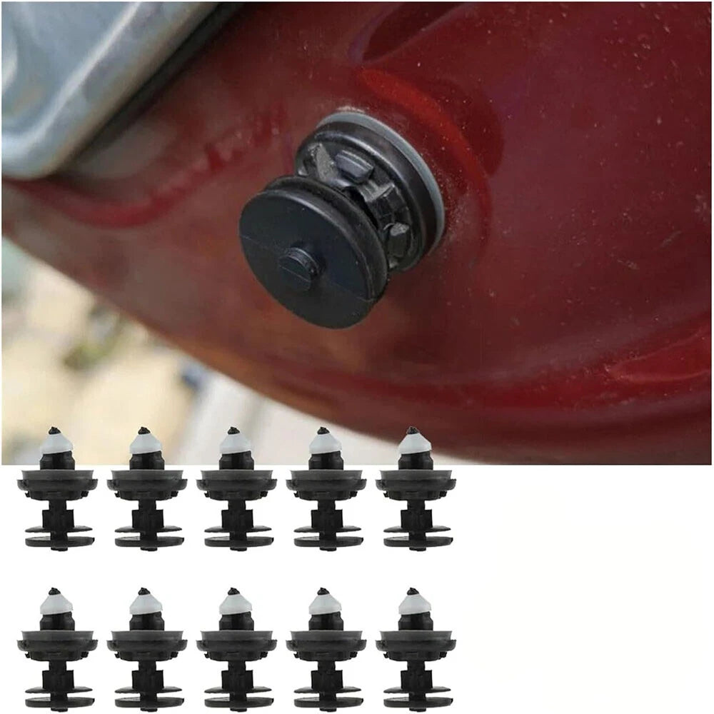 Set of 10 Door Trim Panel Clips for Ford Focus II (2004–2012)