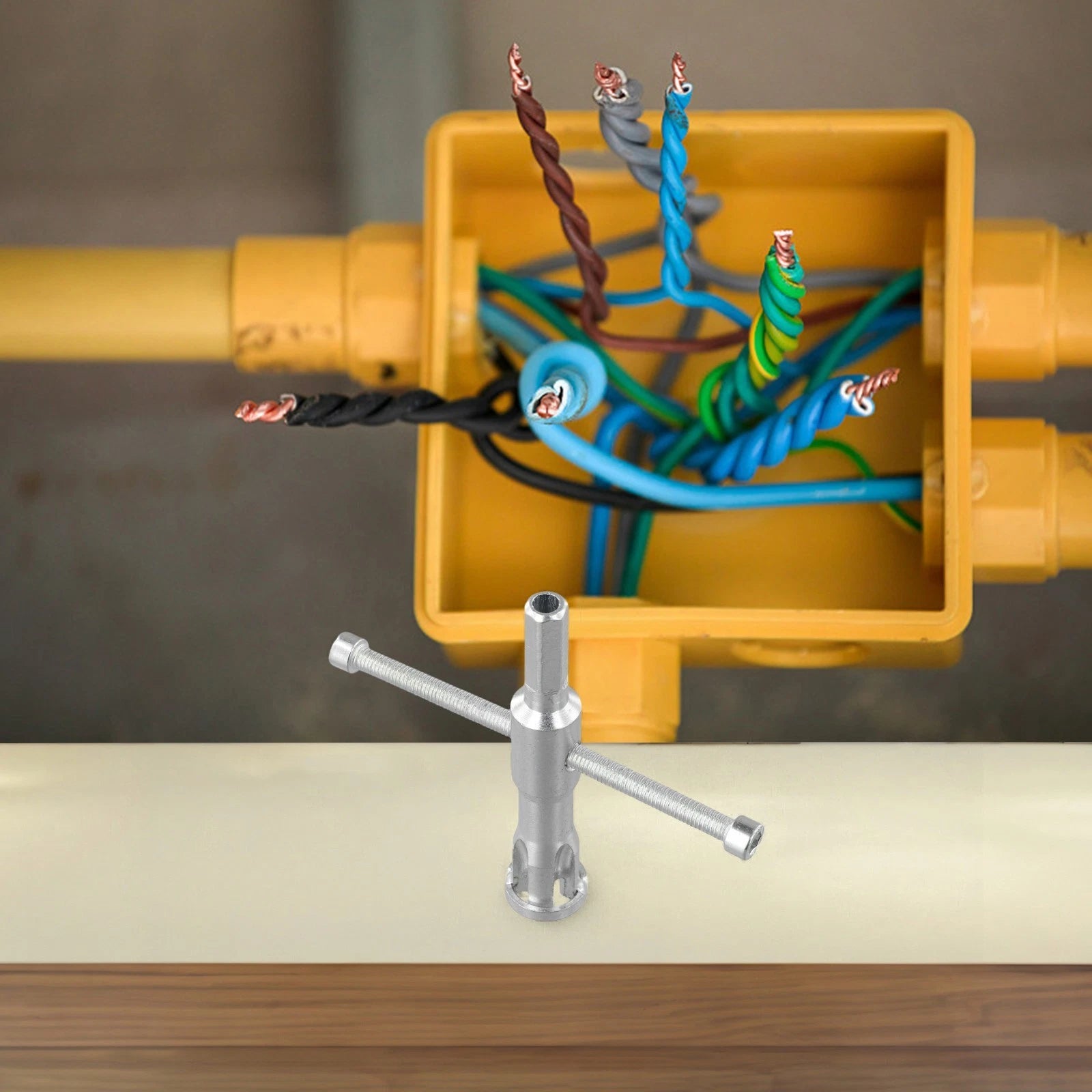 Electrical Wire Twisting Tool for DIY and Professional Use
