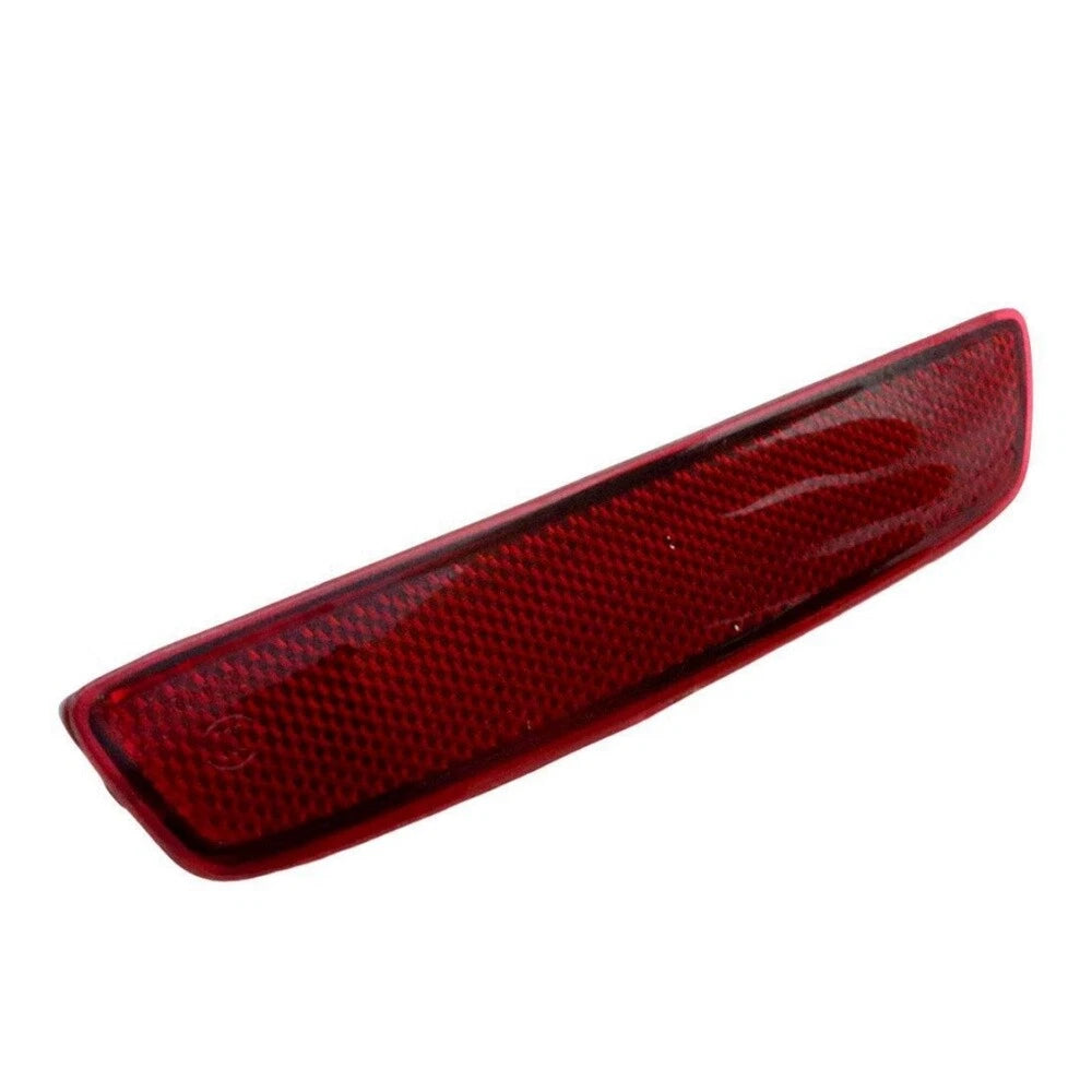 Left Rear Bumper Reflector 22950587 For Chevrolet Trax 4 Cyl 1.4L 1.8L 2015-2016