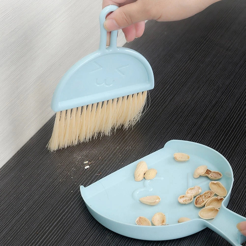 Set of 1 Dustpan Tools Multifunction Nylon Wool Brush for Computer Cleaning
