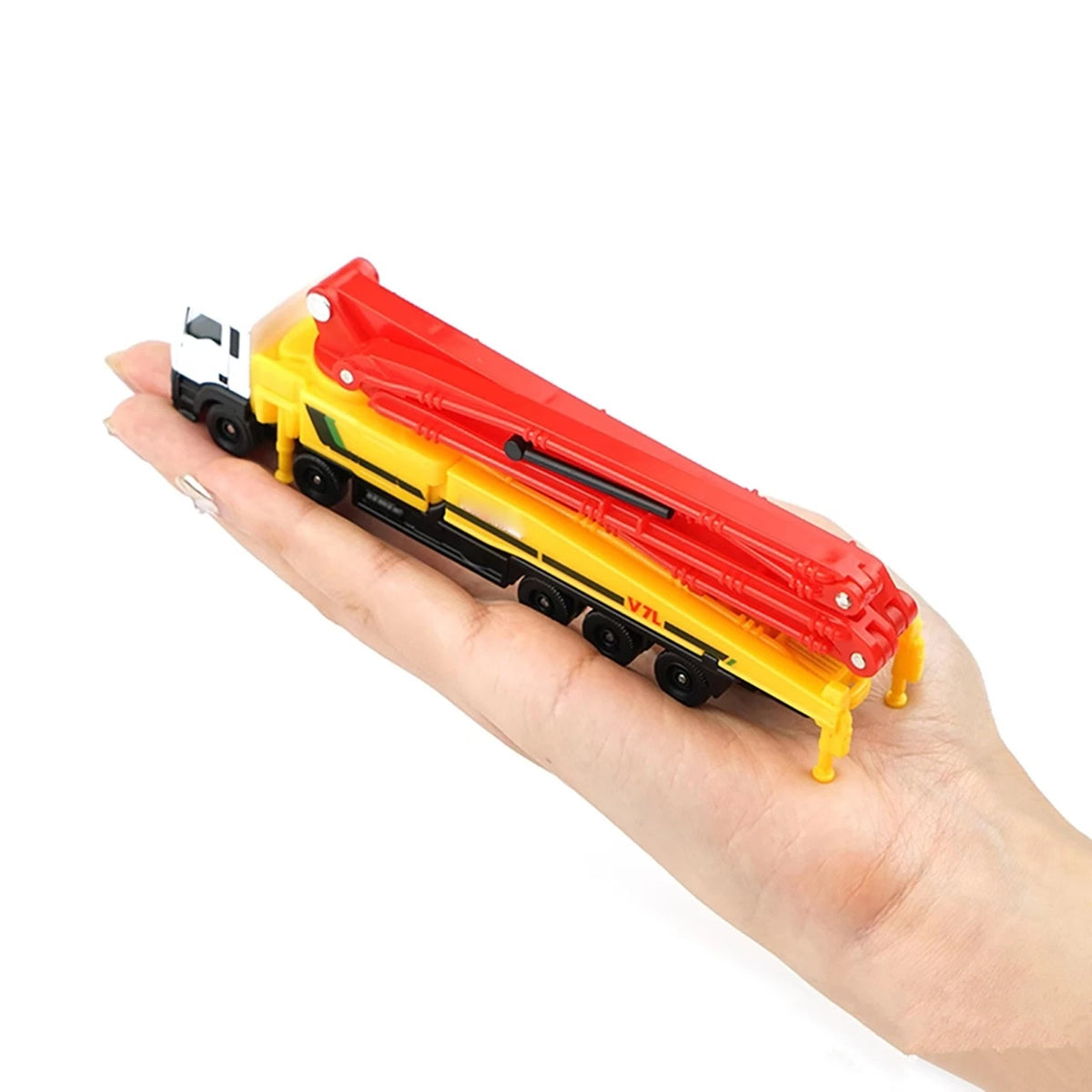 Concrete Pump Truck Diecast Model for Engineering Vehicle (1:100 Scale)