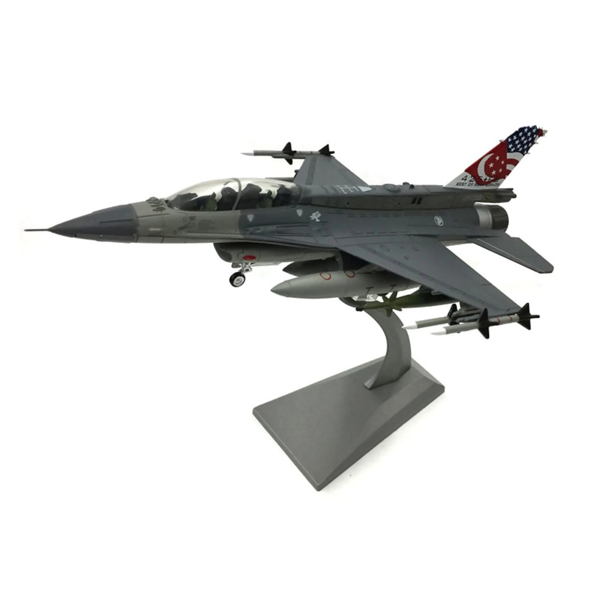 1:72 F-16D Fighting Falcon Model for Singapore Air Force (Military)