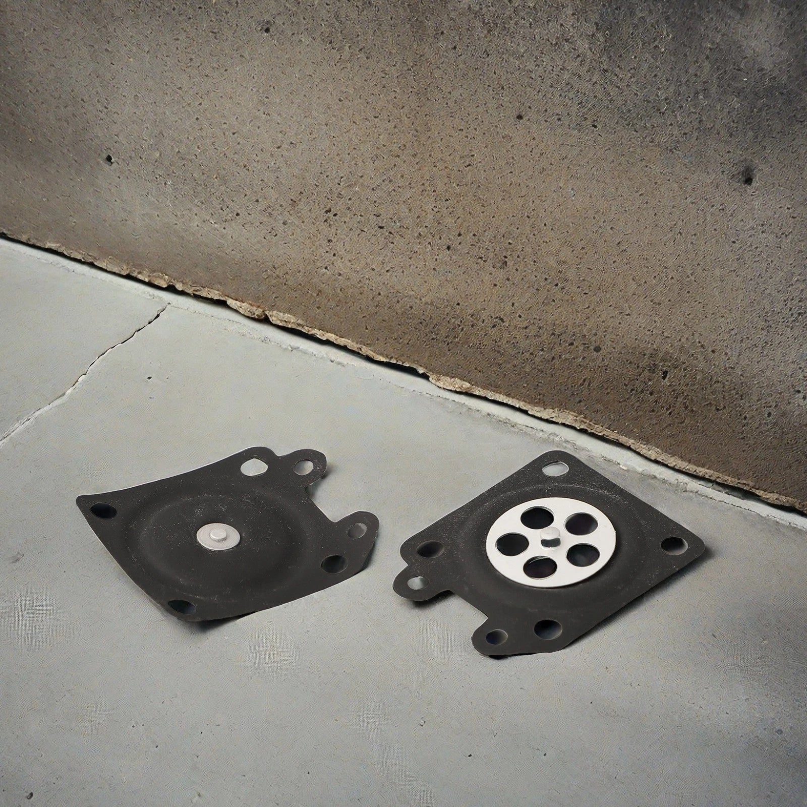 Set of 20 Rubber Diaphragms for Chainsaw Carburetor