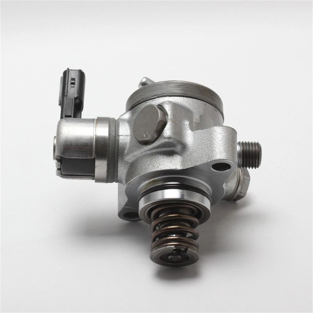 High Pressure Fuel Pump PE19-20-3F0 for Mazda 3/CX-3 (2014–2018)