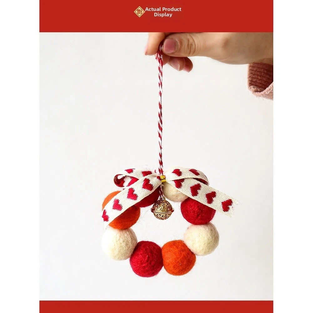 Wool Felt Hanging Decoration for Vehicle Pendant (Red)