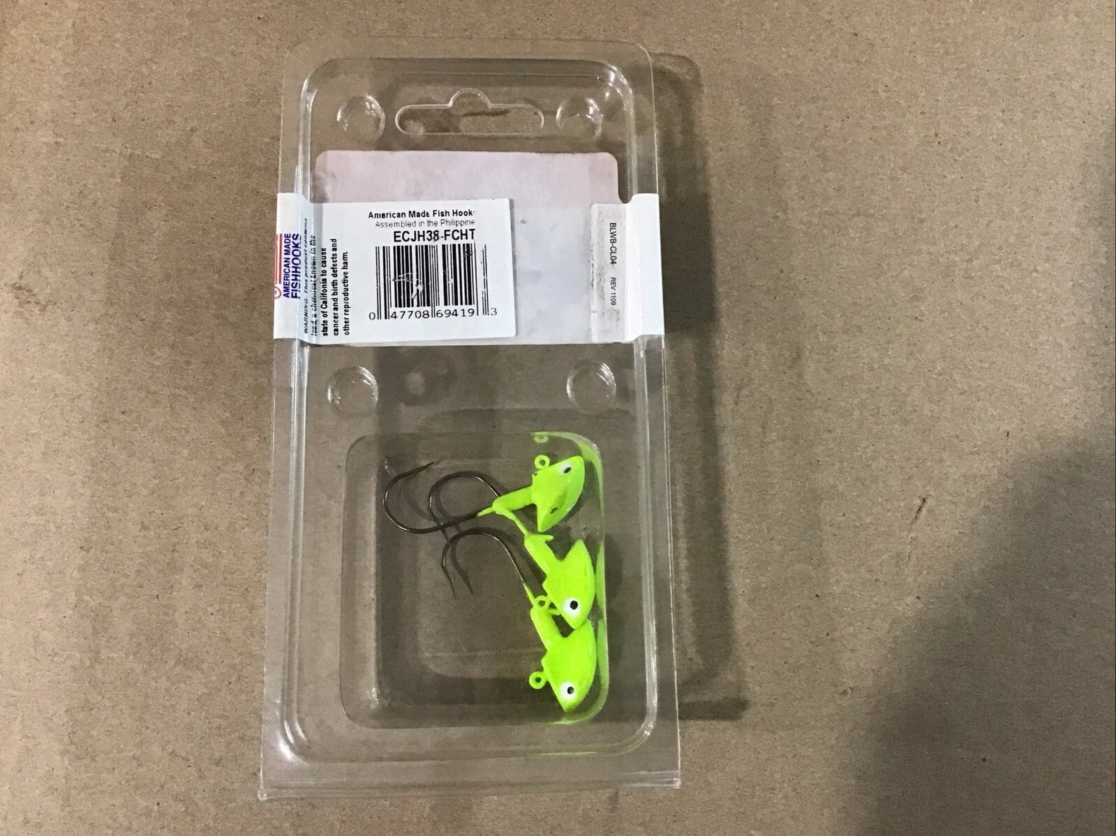 3-Pack Eagle Claw Walleye Jig 3/8Oz ECJH38-FCHT