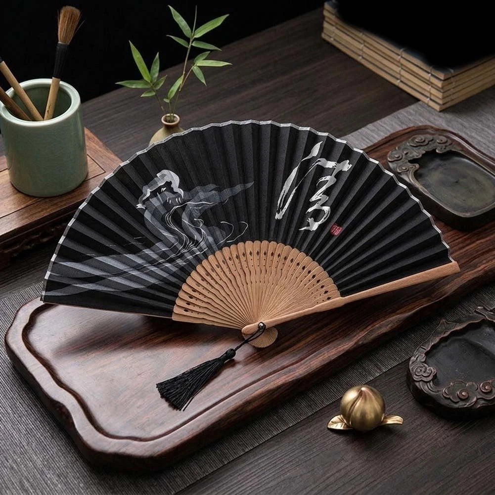Retro Chinese Folding Fan for Handheld Cooling (22x5x5cm)
