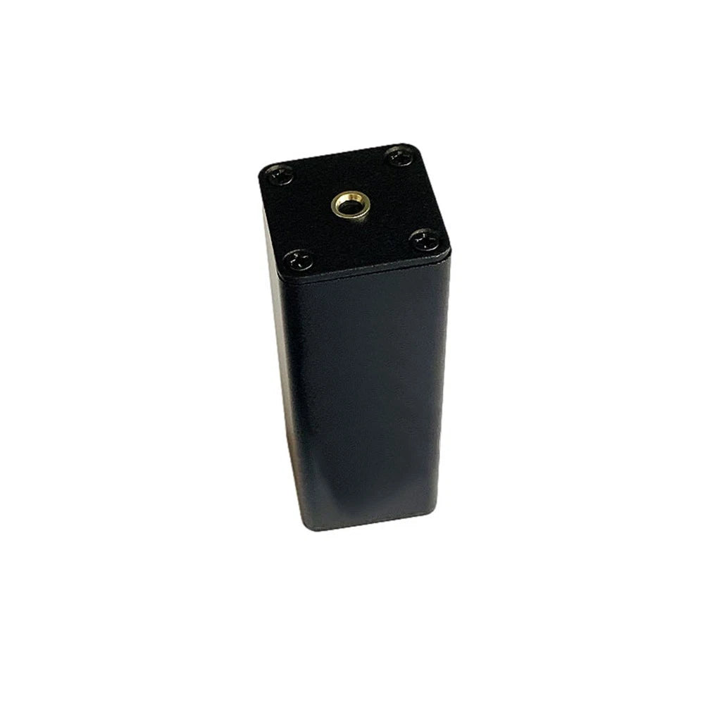 Black Audio Isolator for Clean Signal Path