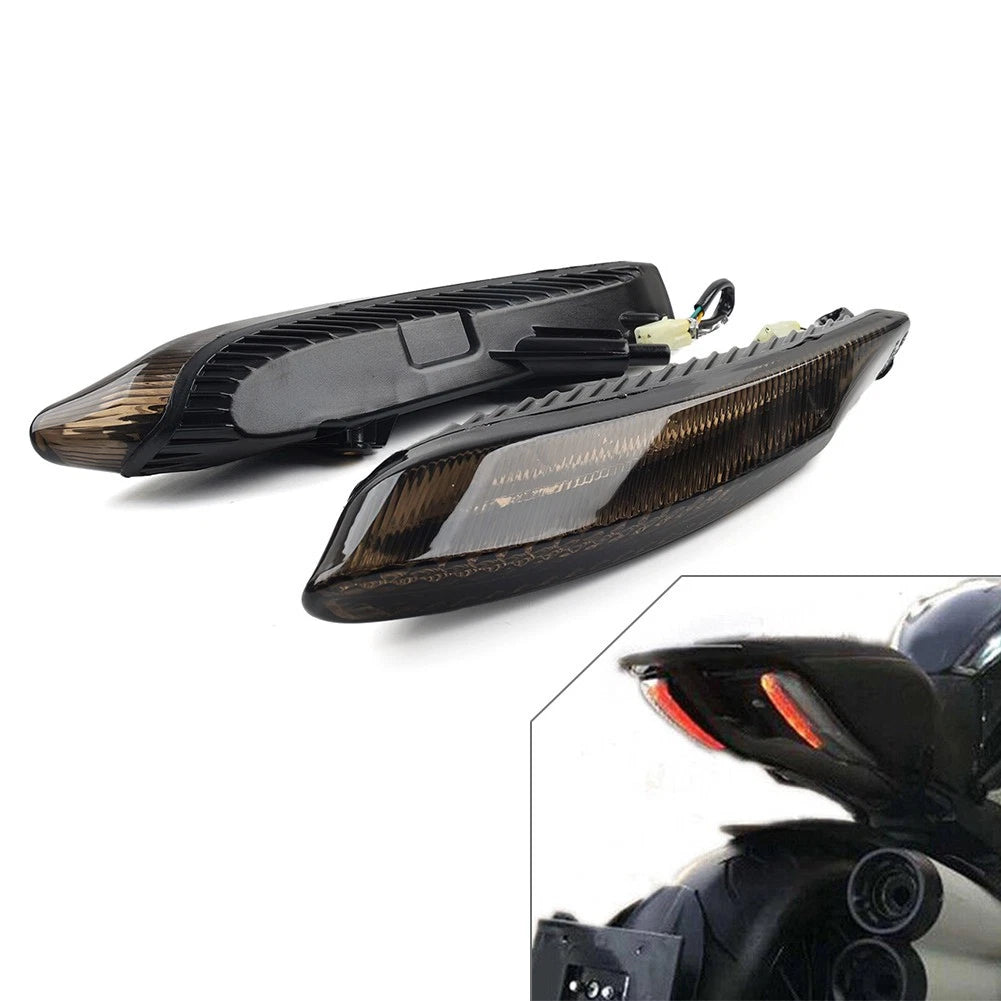 LED Integrated Tail Light Turn Signal for Ducati Diavel Carbon (2011–2015)