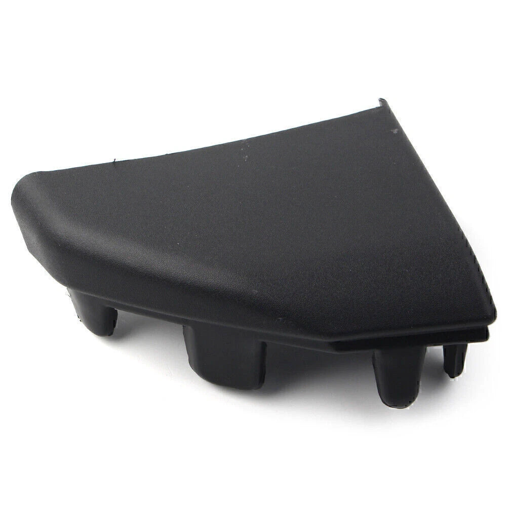 Left Rear Wheelarch End Cap for Land Rover Discovery 3 & 4 (2004–2016)