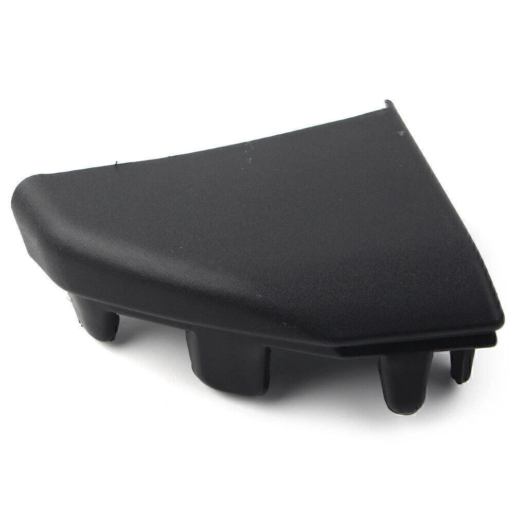 Left Rear Wheelarch Rear End Cap for Land Rover Discovery 3 & 4 (LR010638) Black