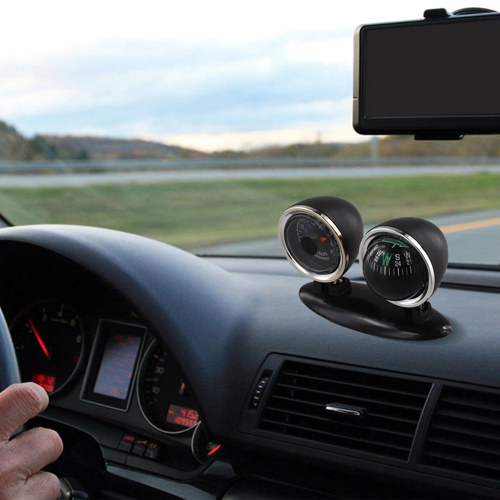 Multifunctional Compass Ball for Cars (Universal Fit)
