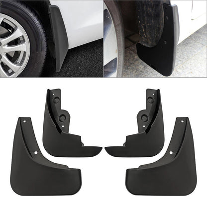 Set of 4 Mudguards for Mazda 3 i Sedan (2007–2009)