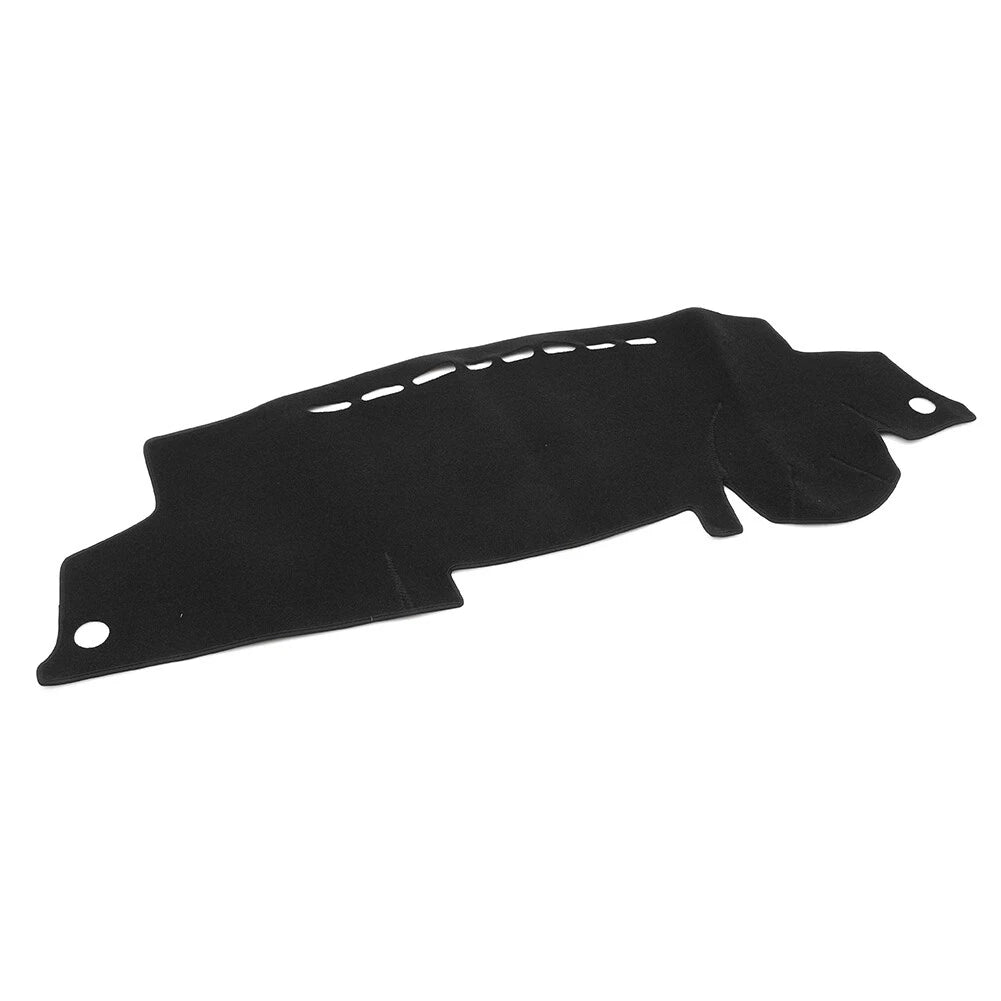 Dash Cover Mat for Toyota Kluger/Highlander (2008–2013)