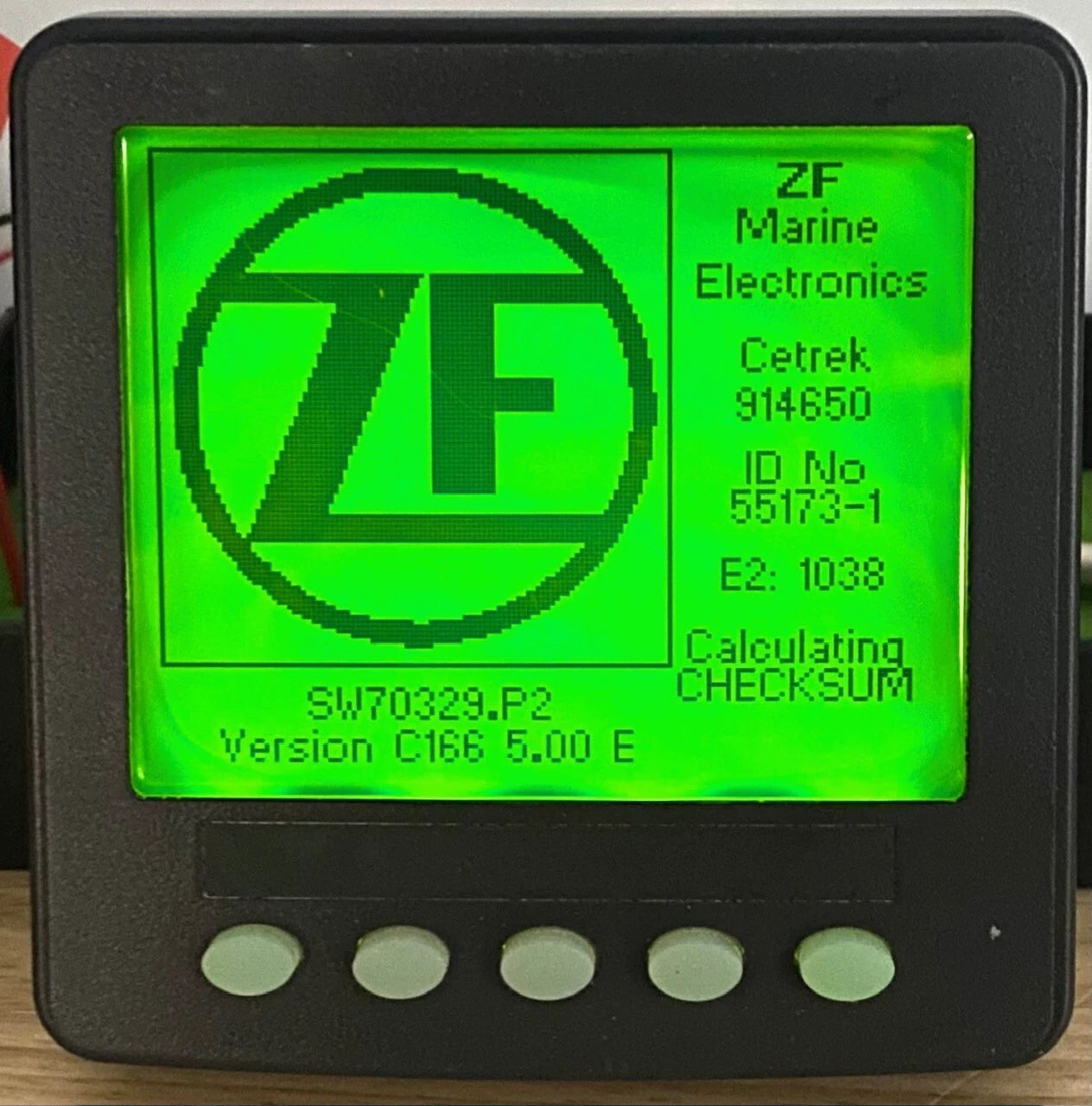 ZF Marine Display 2610 4" Version C166 5.00 E for Marine Applications