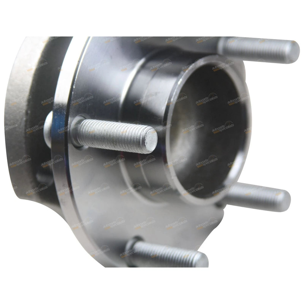 Front Wheel Bearing Hub Assembly for Holden Commodore VR VS (1993–2000)