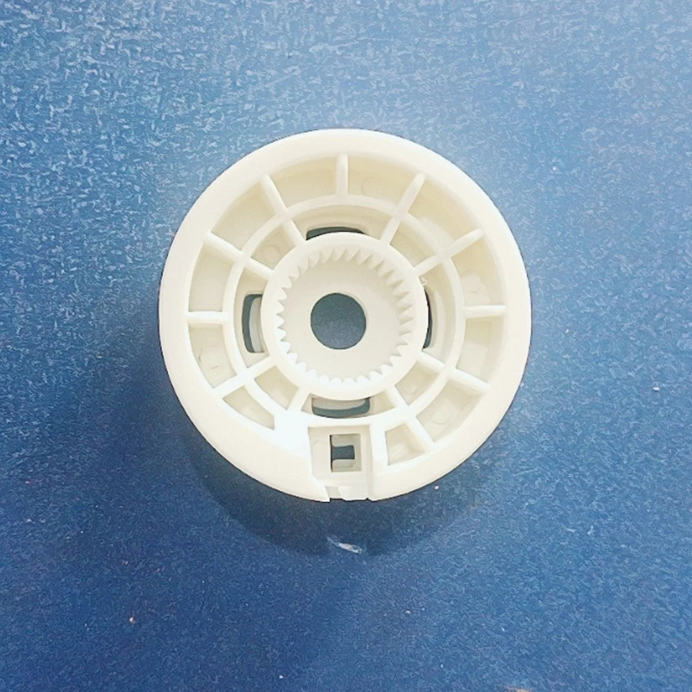 Left Window Regulator Gear for Hyundai Tucson (2015–2021)