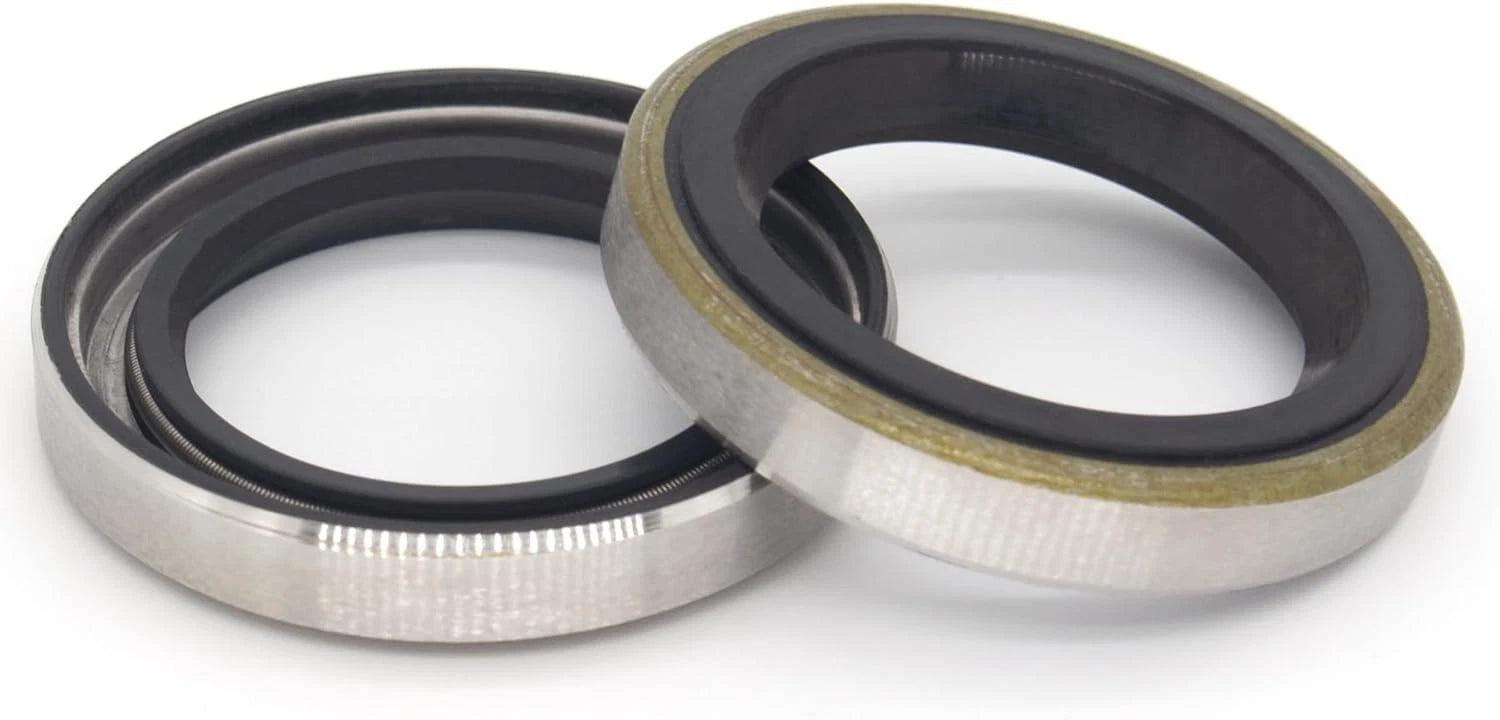 2 Pcs Oil Seals for Johnson Evinrude OMC Outboard Engines (0330137, 313398)